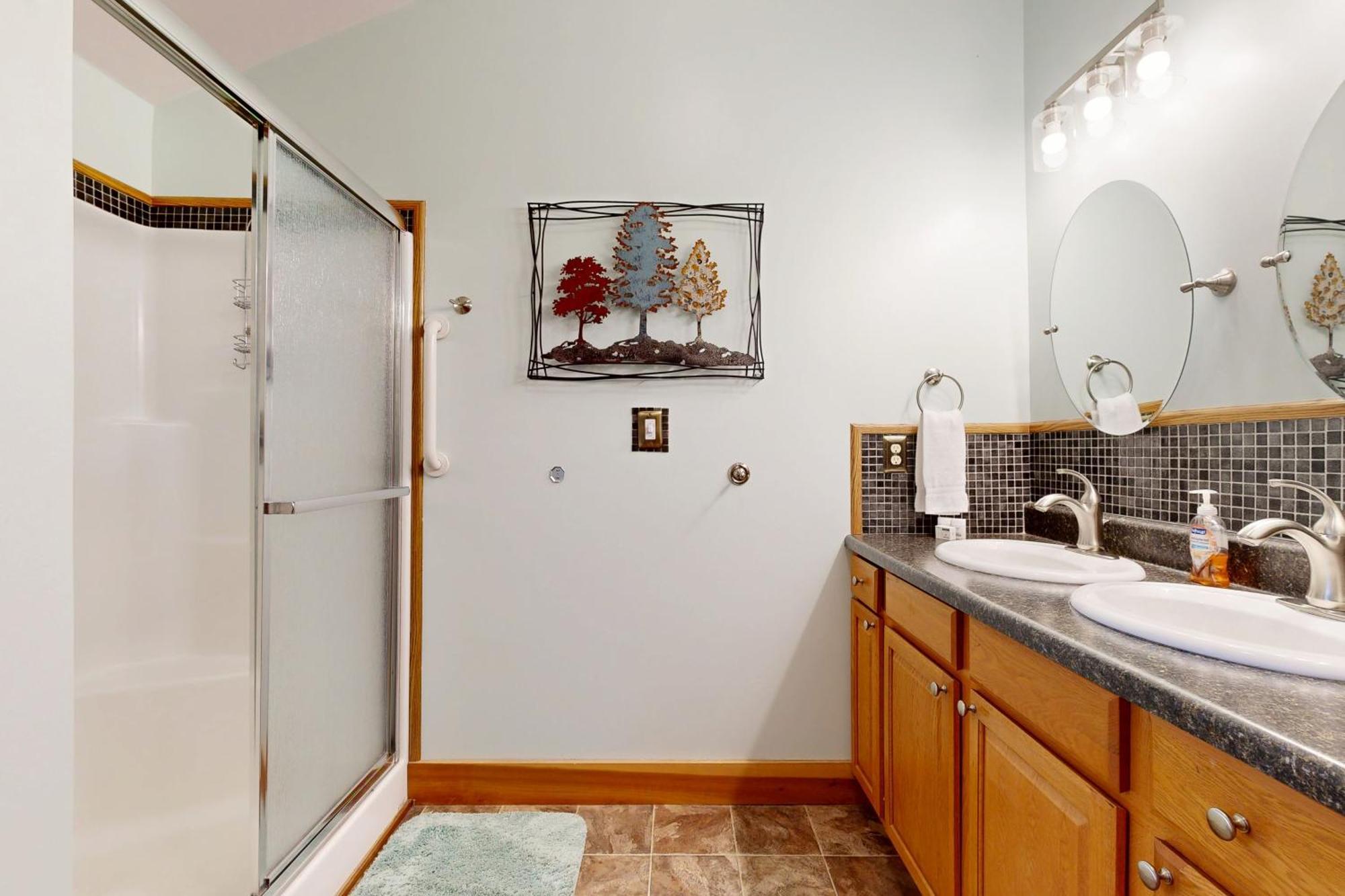 2 Bed 2 Bath Vacation Home In Whittier V Екстер'єр фото